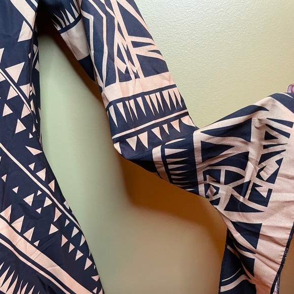 Order Plus - One Shoulder Dress - Picture 4 of 11